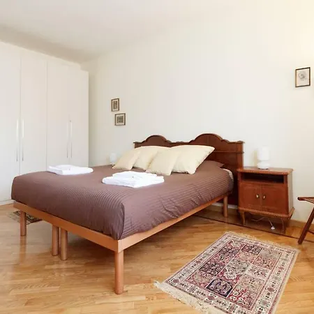 Conte Rosso Bed & Breakfast Mestre